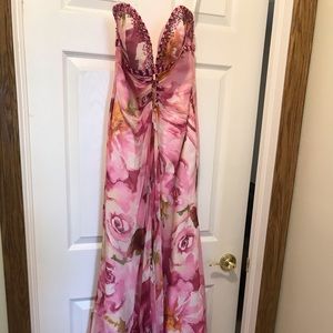Beautiful floral Alyce prom dress. Worn only once!